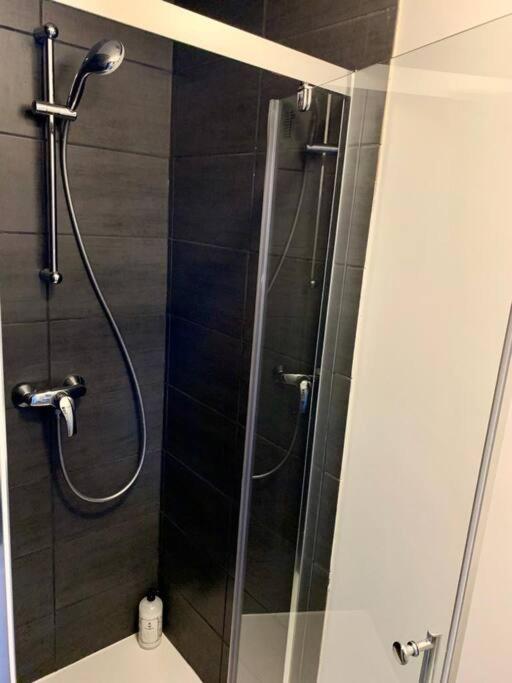 Maison 3 Chambres - 600M Metro Marbrerie - Lille 몽장바뢸 외부 사진