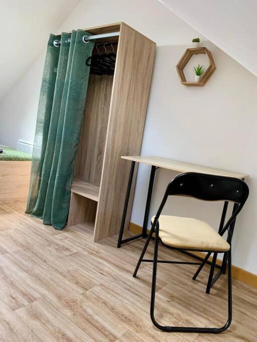 Maison 3 Chambres - 600M Metro Marbrerie - Lille 몽장바뢸 외부 사진